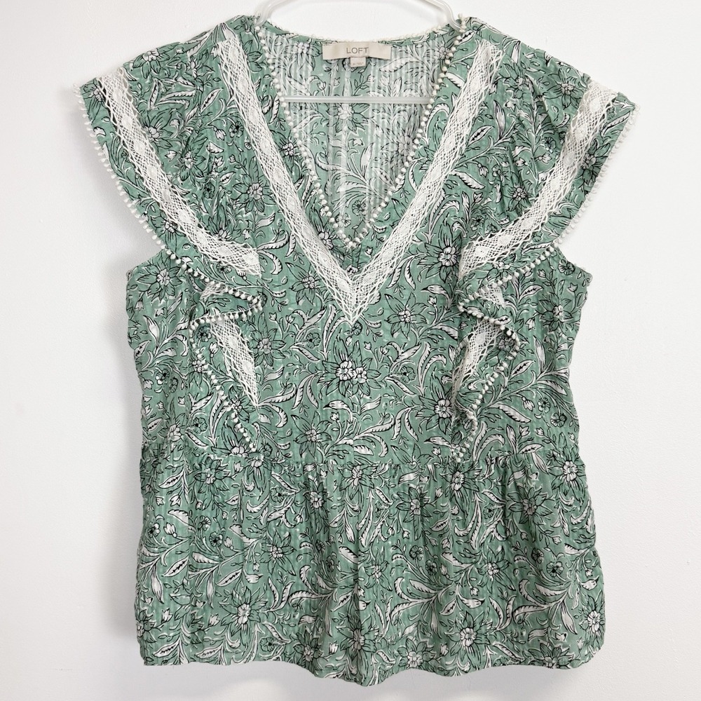 Loft Blouse Womens Medium Green White Floral Cotton Ruffle Vneck